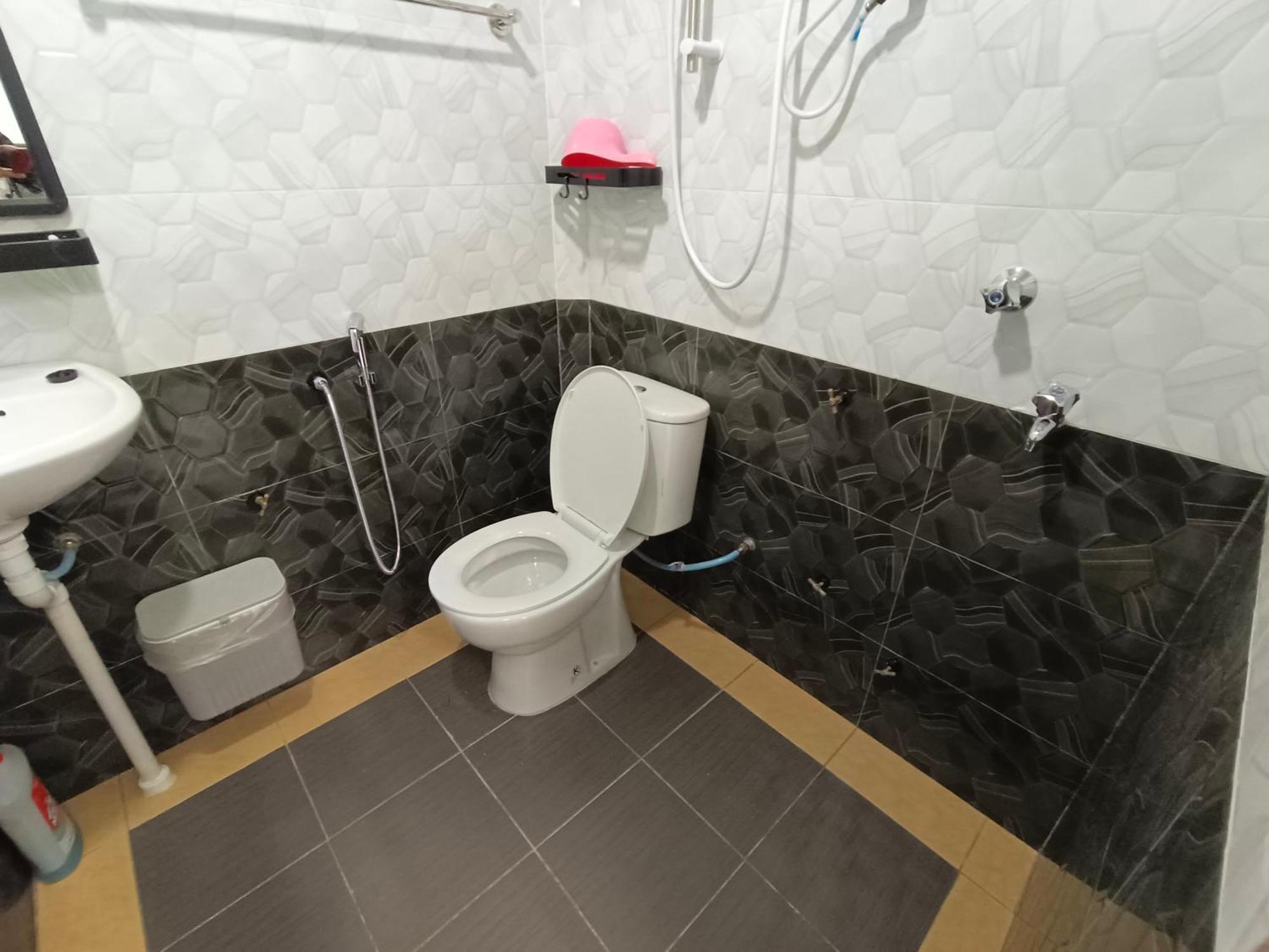 Roomstay Nimaza Bilik 1 Marang Eksteriør billede
